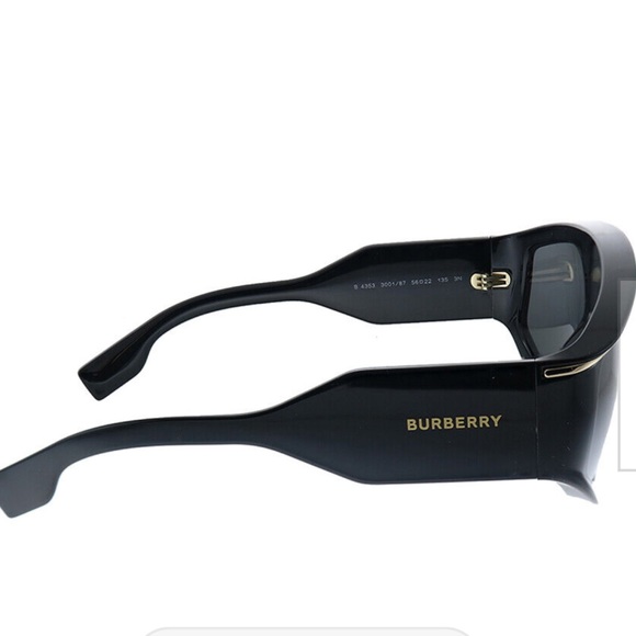 New Burberry Brooke BE4353 Black Shield sunglasses. No case - Picture 4 of 14